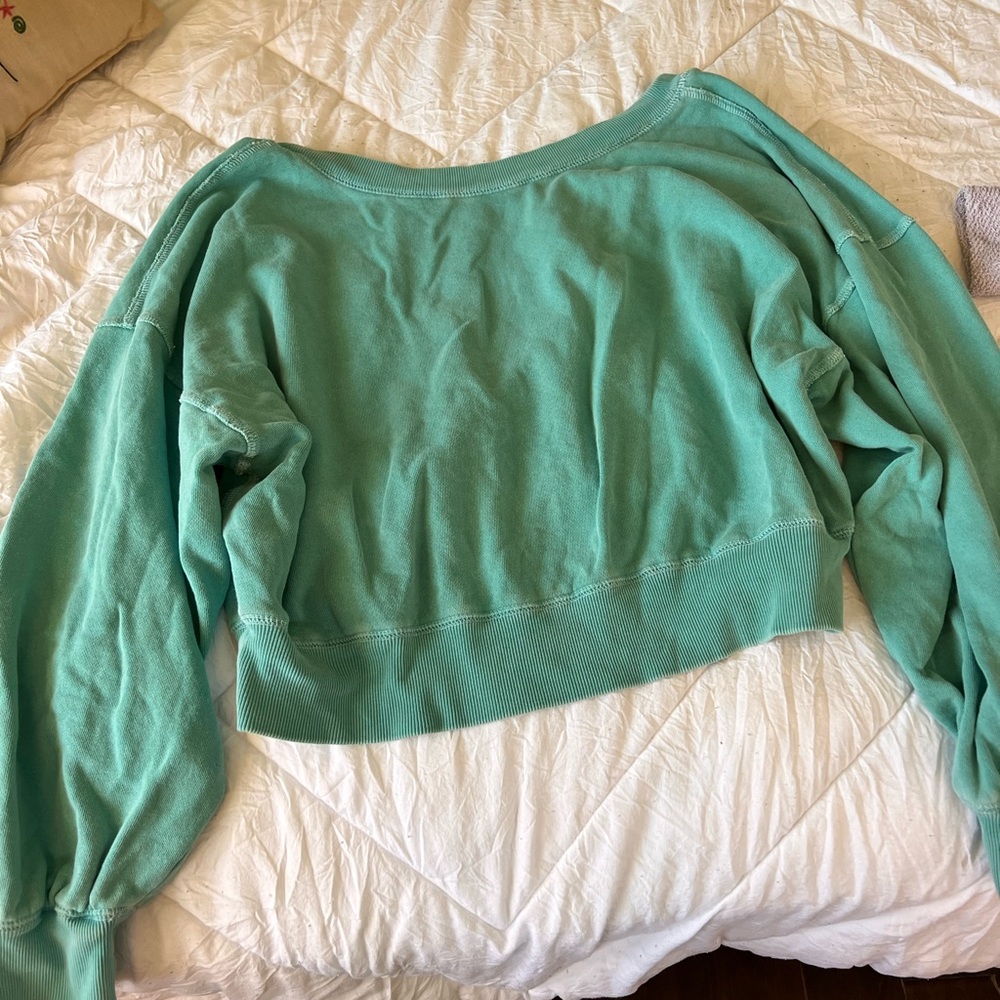 Free people sweatshirt